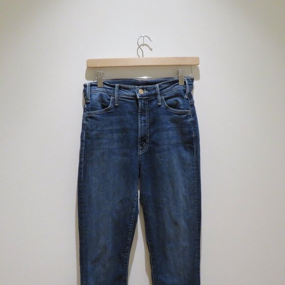 MOTHER The Hustler Ankle Fray Jeans in On The Edge - Size 26 - Picture 3 of 16